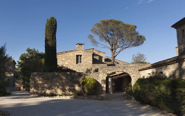 Mas des Herbes Blanches Hôtel & Spa Relais & Châteaux