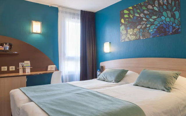 Kyriad NIORT - Espace Mendes-France