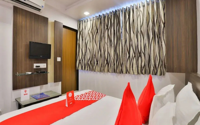 OYO 5476 Hotel Sunrise