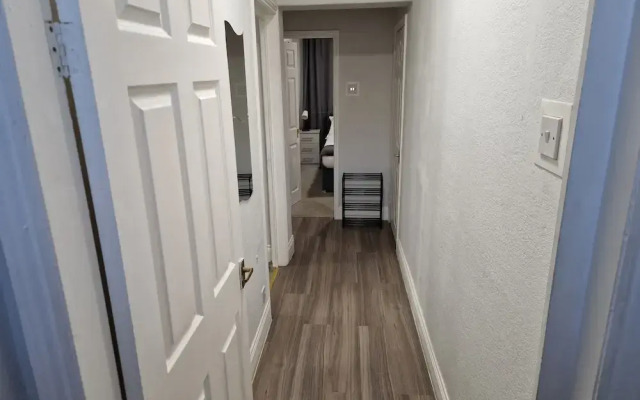 Birtley's Amethyst, 3 Bedroom Apt ,sleeps 6 Guest