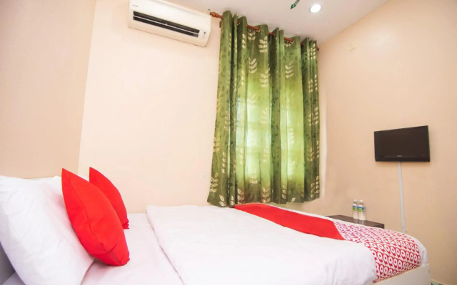 OYO 1224 Hotel Hajah Rohayah