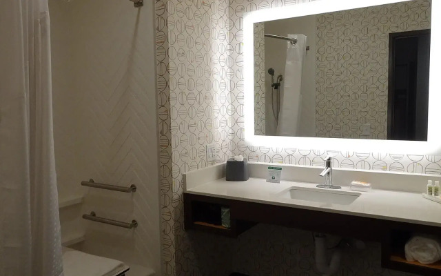 Holiday Inn Jonesboro by IHG