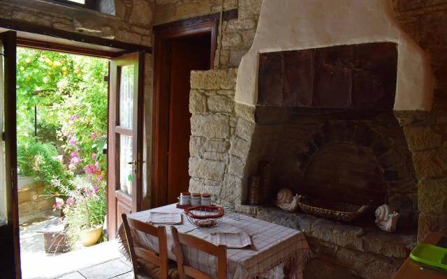 Vasilopoulos House