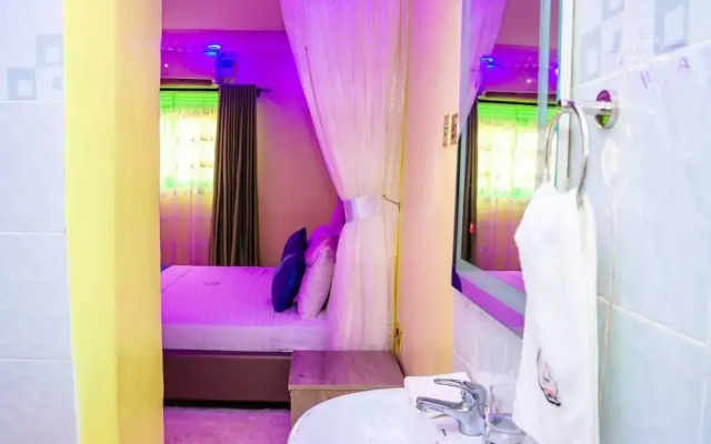 Ten Villa Resort Lodwar