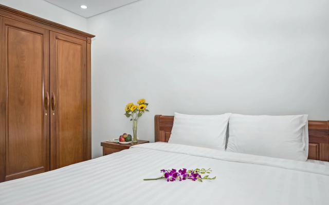 Sandy Apartment - Walk to the beach