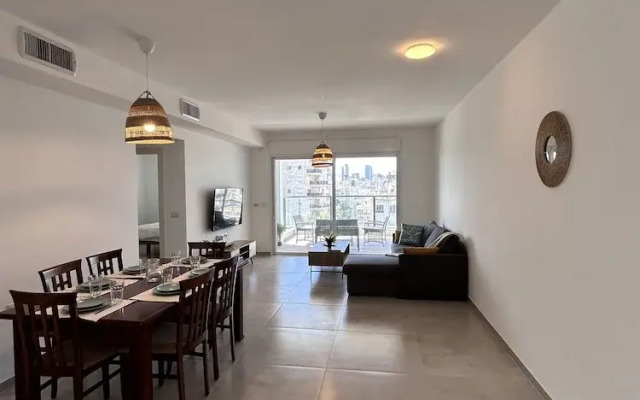 Sea Breeze Netanya Retreat by Sea N Rent