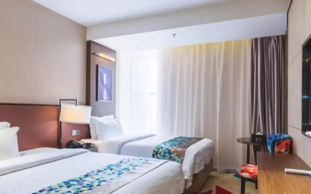 Vyluk J Hotel Guiyang Railway Station