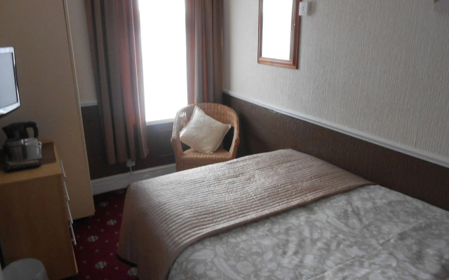 Shirley Heights Hotel