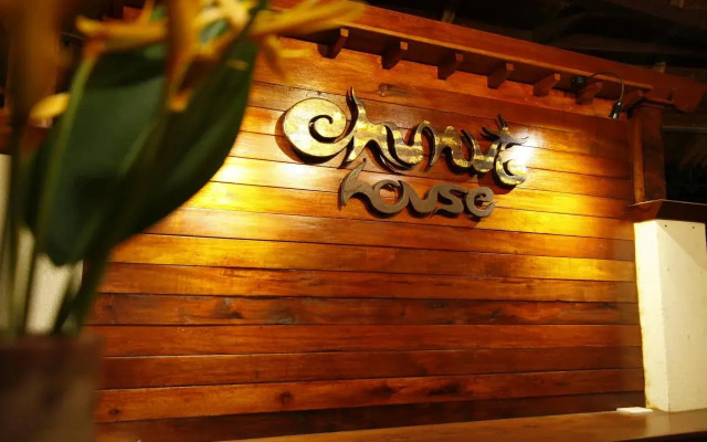 Chunut House Resort
