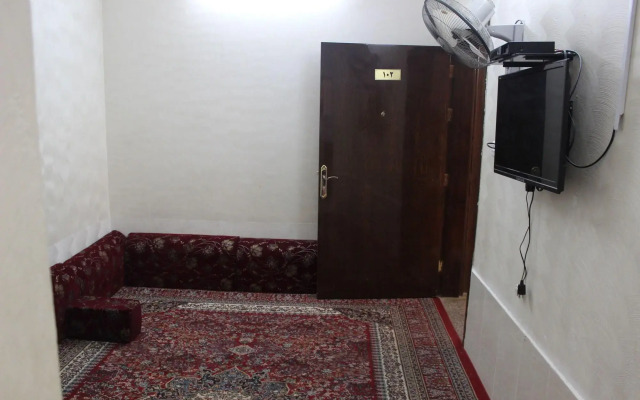 Al Eairy Furnished Apartments Al Baha 2