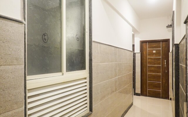 OYO 12383  Hotel Twin Towers 1