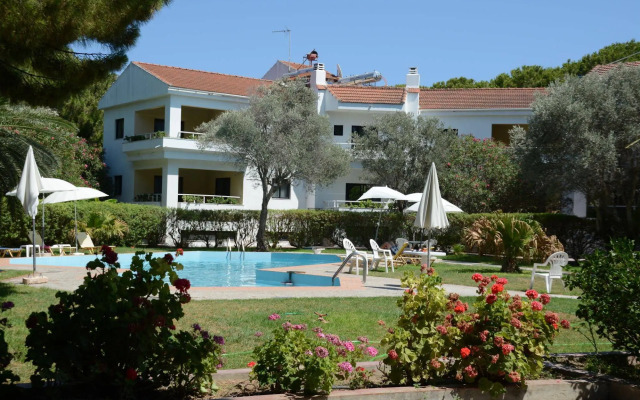 Niki Hotel Apartments