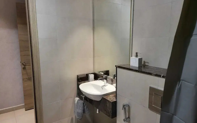 Апартаменты Mirdif Hills Apartaments