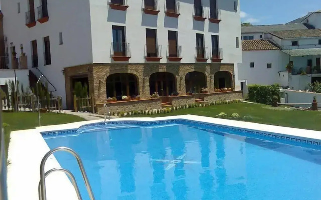 Aparthotel Rural 12 Caños