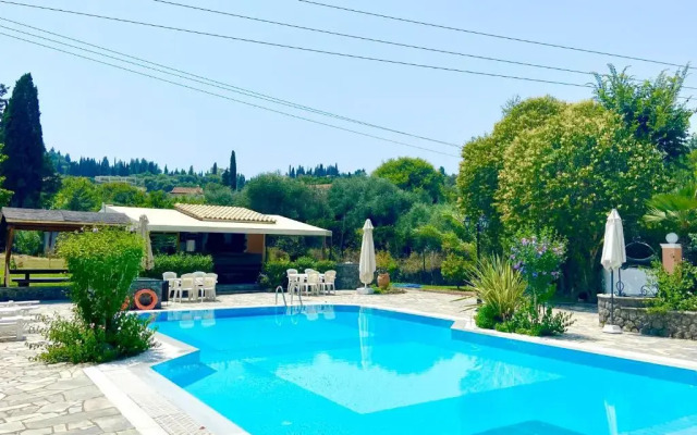 Villa Rosalia Apartments & Studios with Pool by Hotelius