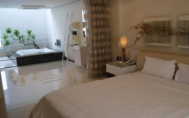 Elan Boutique Motel