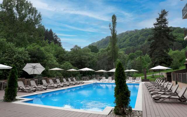 Best Western Plus Paradise Hotel Dilijan