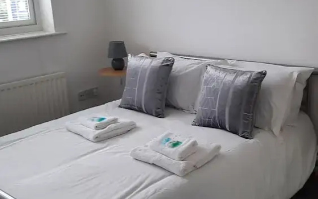 Impeccable 5-bed House in Stockton-on-tees