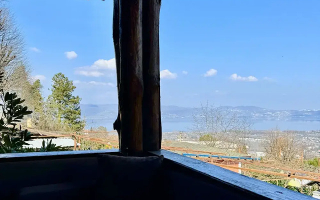 Menzara Hotel & Restaurant
