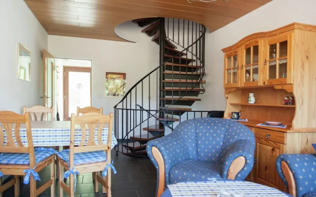 Charming Apartment in Silbach with Terrace