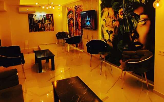 The City Palace Hotel