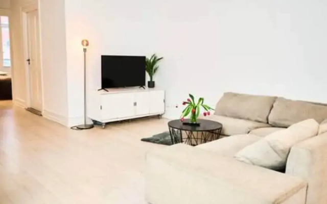 Luxe Apartment Escape