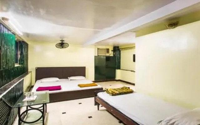 Hotel Samrat