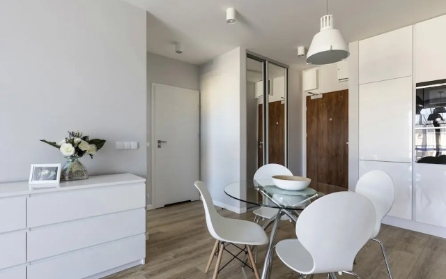 MARGI Eclipse Apartament