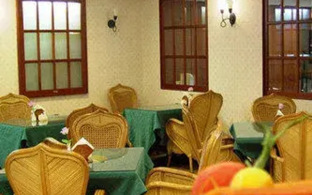 Hermes Hotel