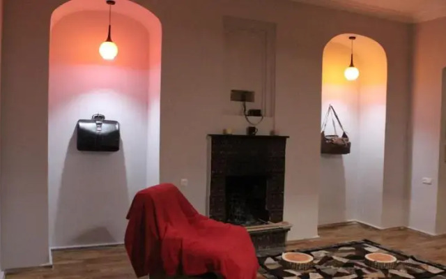 Loft Hostel Guest House
