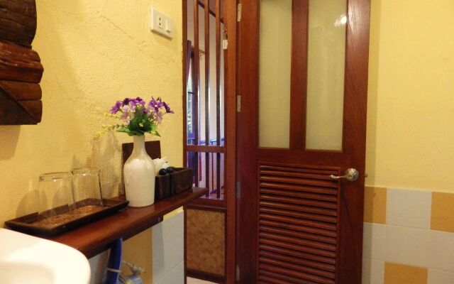 PuraVida Pai Resort