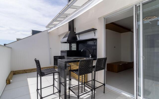 Apto duplex 240m da praia Floripa-SC JRR407