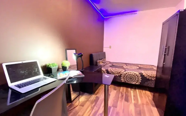 Roomies Hostel Condesa