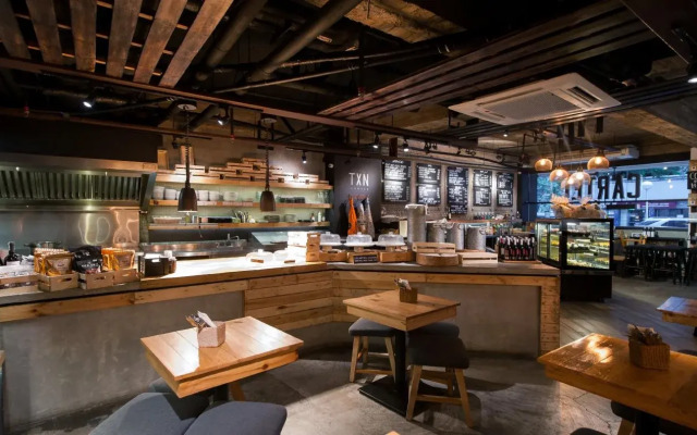 The Picasso Boutique Serviced Residences