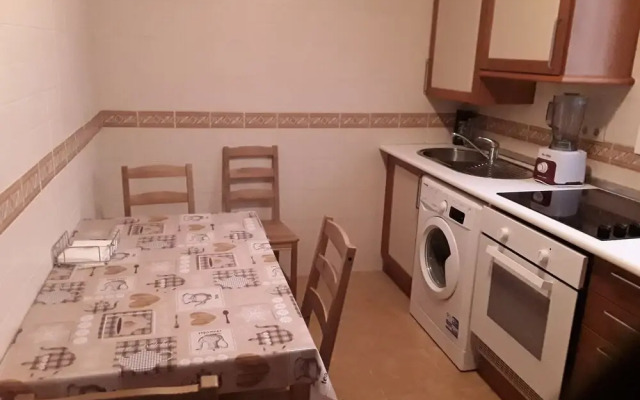 Apartamento en zona de golf y playa