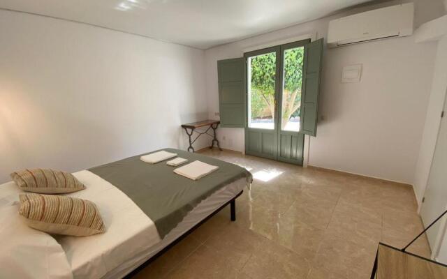 Hostal Alma