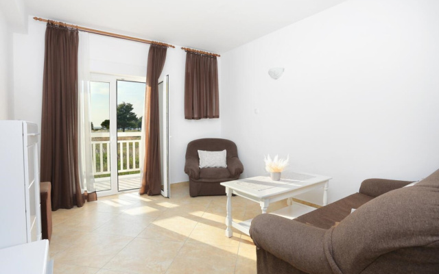 Apartment Lias 2 - with restaurant: A9 drugi kat Rogoznica, Riviera Sibenik