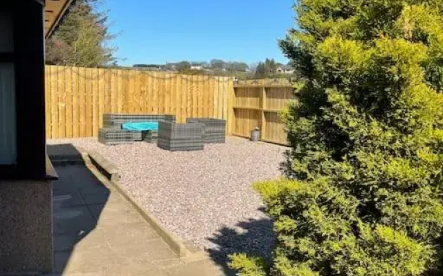 The Steading with 7 Seater Hot Tub Aberdeenshire