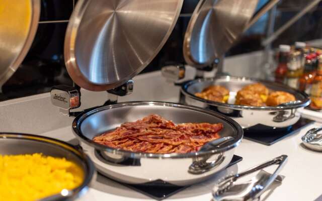 SpringHill Suites Tucson at The Bridges