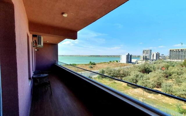 Apartament Criss Lotus Opera