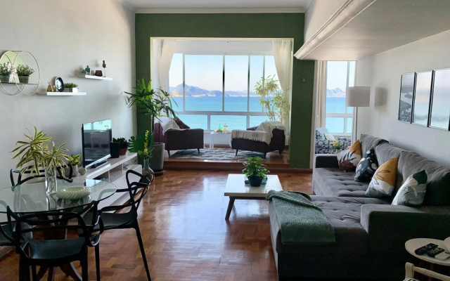 Copacabana Sea View Apartament