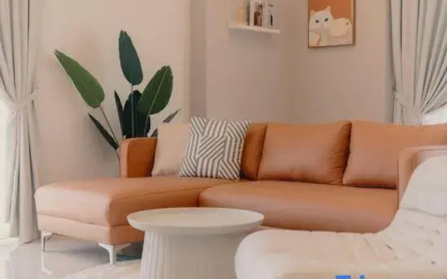 Spacious French Verdi BY FEEL HOME