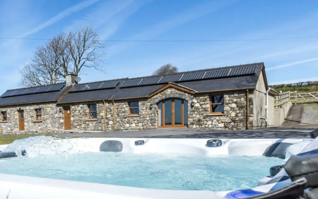 The Beacon - 3 Bed - Ludchurch