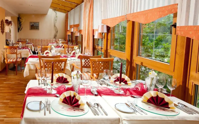 Wohlfühl & Genusshotel Felsenhof - Ihr 4* Hotel in Bad Kleinkirchheim, Kärnten