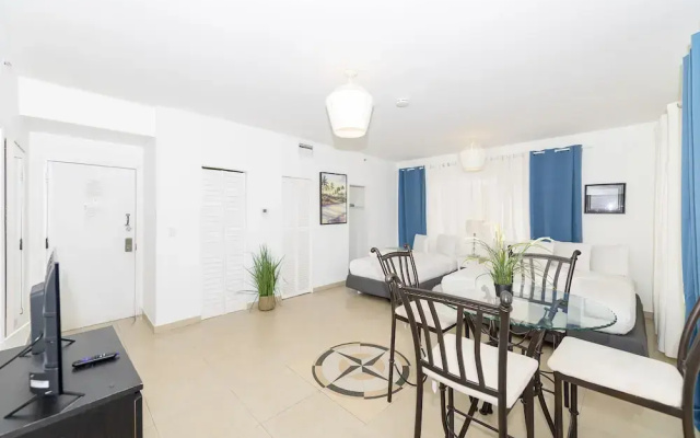 Ocean Drive Apartments