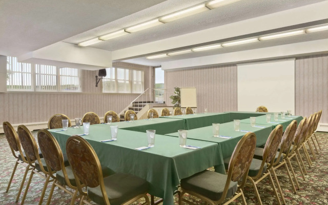 Travelodge by Wyndham Edmundston