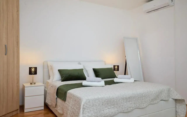 Tranquility gardens suite