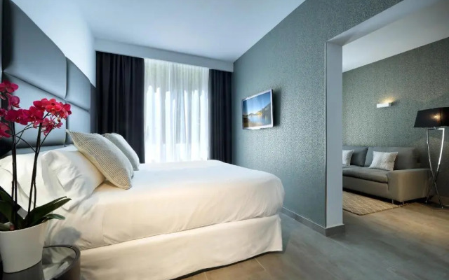 Palladium Hotel Cala Llonga - Adults Only