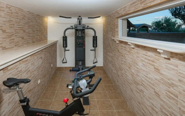 Villa Bol Summer House