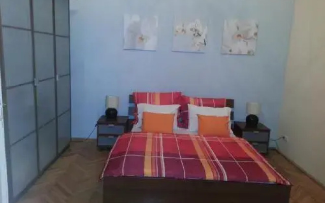 Ho-Bi Room and Apartment